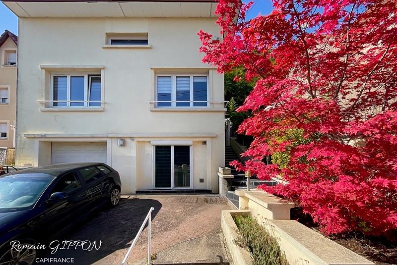 Maison - 107 m² - 6 pièces