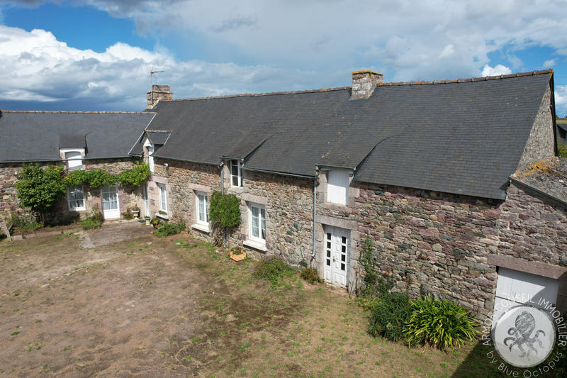 Maison - 103 m² - 4 pièces