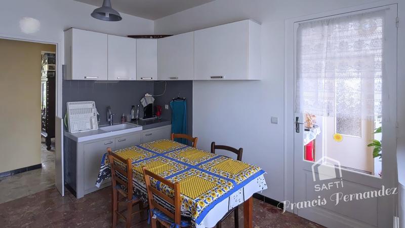 Maison - 107 m² - 6 pièces