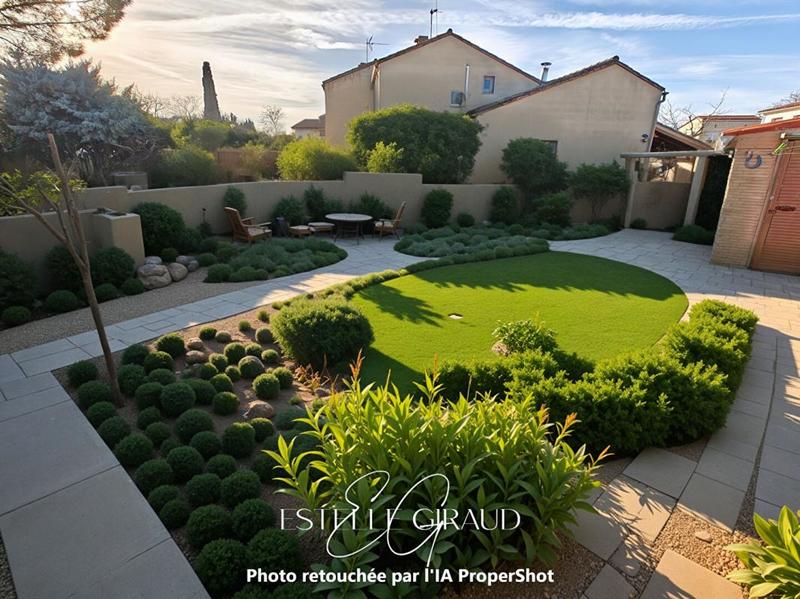 Maison - 92 m² - 5 pièces