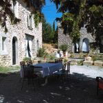 Domaine Conscience.Chambres. Séminaires