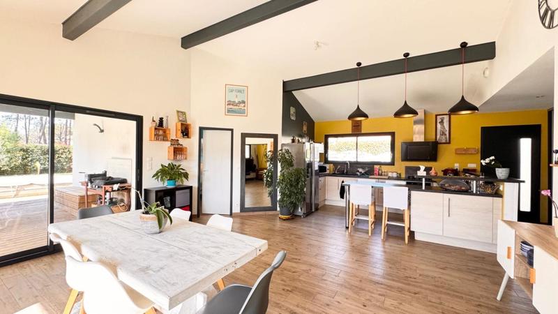 Villa - 140 m² - 6 pièces