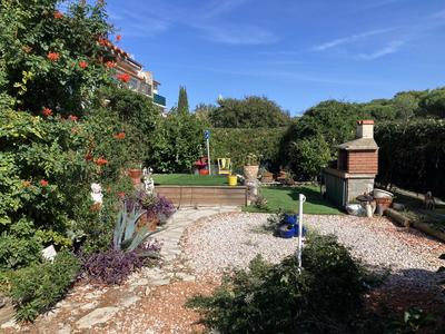 Maison traditionnelle - 100 m² - 5 pièces