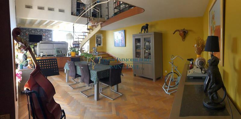 Villa - 288 m² - 8 pièces