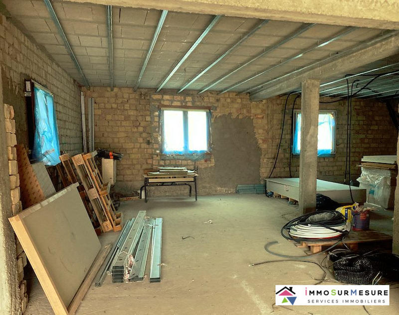 Loft - 131 m² - 1 pièce