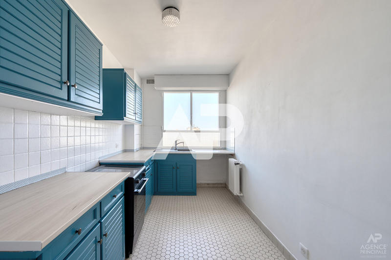 Appartement - 92 m² - 4 pièces