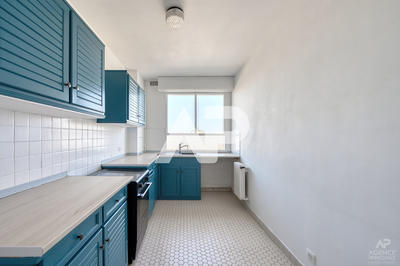 Appartement - 92 m² - 4 pièces