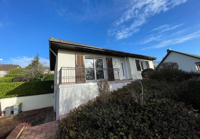 Maison - 105 m² - 4 pièces