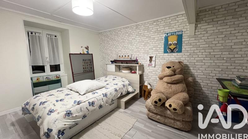 Maison de village - 318 m² - 7 pièces