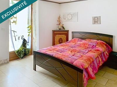 Maison - 137 m² - 5 pièces