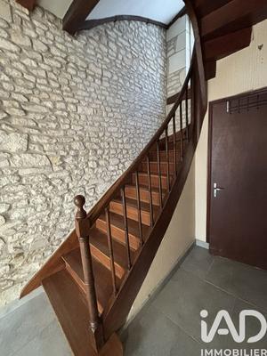 Maison - 198 m² - 8 pièces