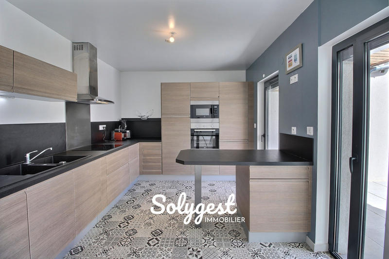 Duplex - 146 m² - 5 pièces