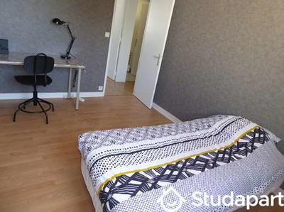 Appartement - 78 m² - 6 pièces