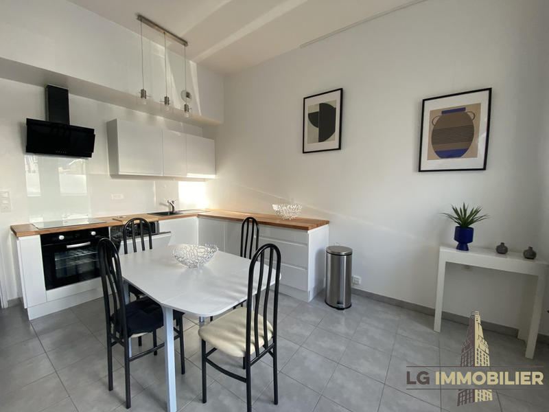 Appartement - 49 m² - 2 pièces