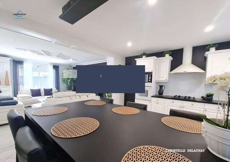 Maison - 185 m² - 7 pièces