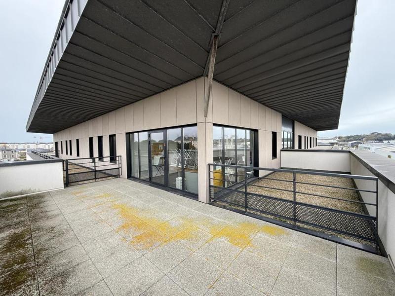 Local d'activité / Entrepôt - 439 m²