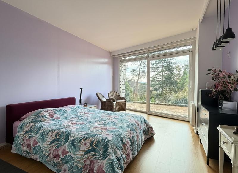 Maison - 160 m² - 7 pièces