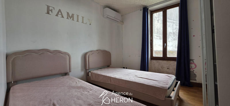 Maison - 91 m² - 5 pièces