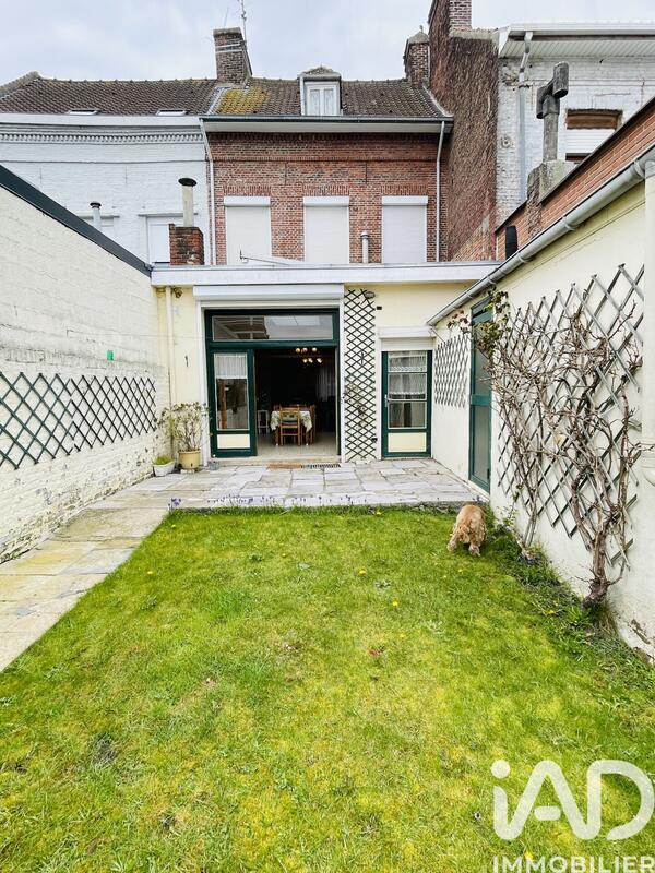 Maison - 106 m² - 5 pièces