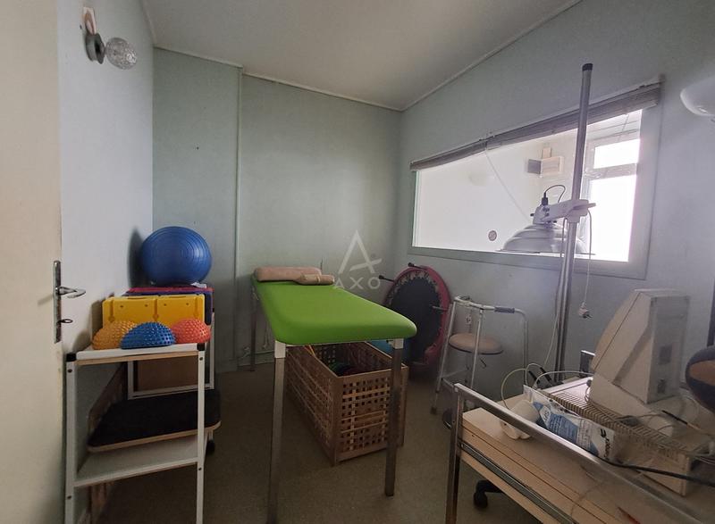 Maison - 76 m² - 5 pièces