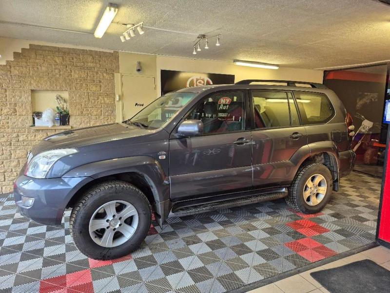 Toyota Land Cruiser d-4d Vx Gps Clim Carnet Attelage