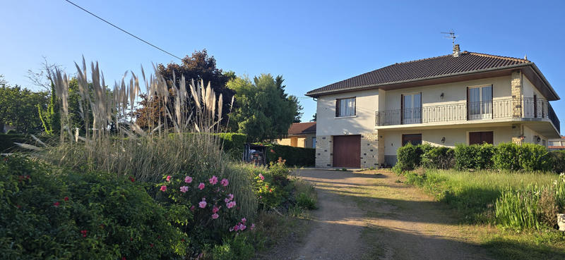 Maison - 179 m² - 8 pièces