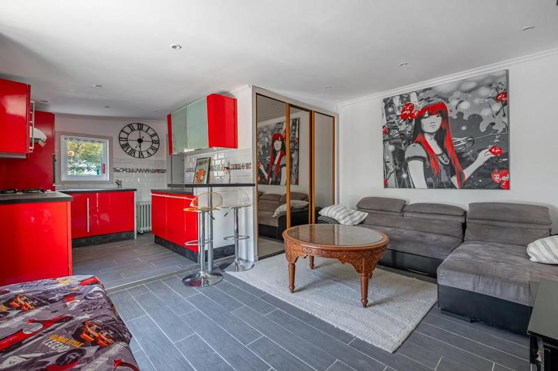 Maison - 157 m² - 7 pièces