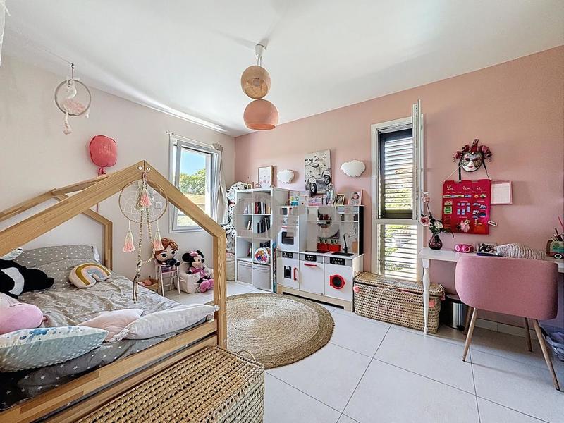 Maison - 153 m² - 5 pièces