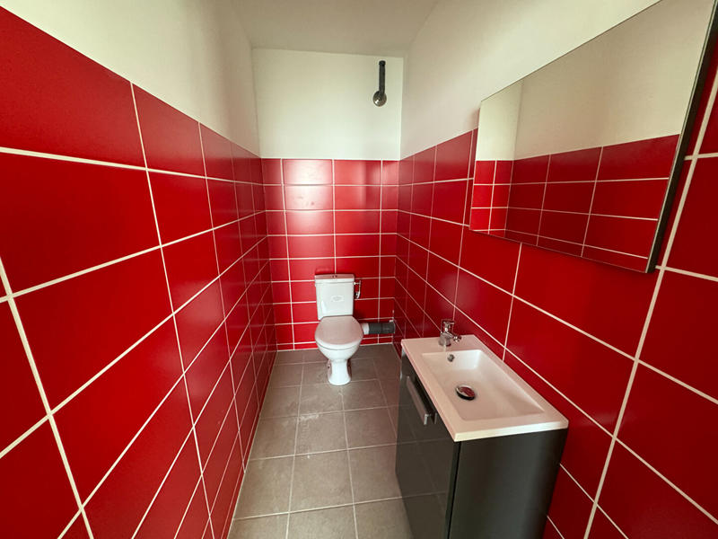 Local commercial - 127 m²