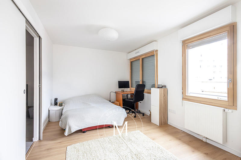 Appartement - 130 m² - 6 pièces