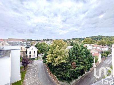 Appartement - 83 m² - 4 pièces