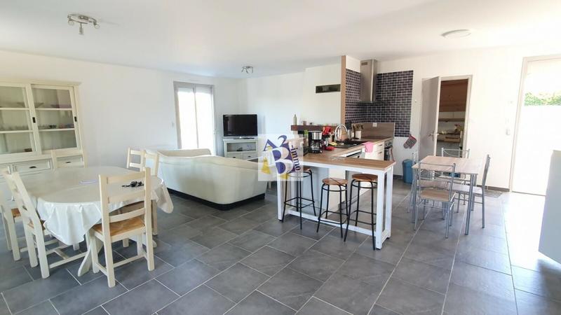 Maison de ville - 96 m² - 5 pièces