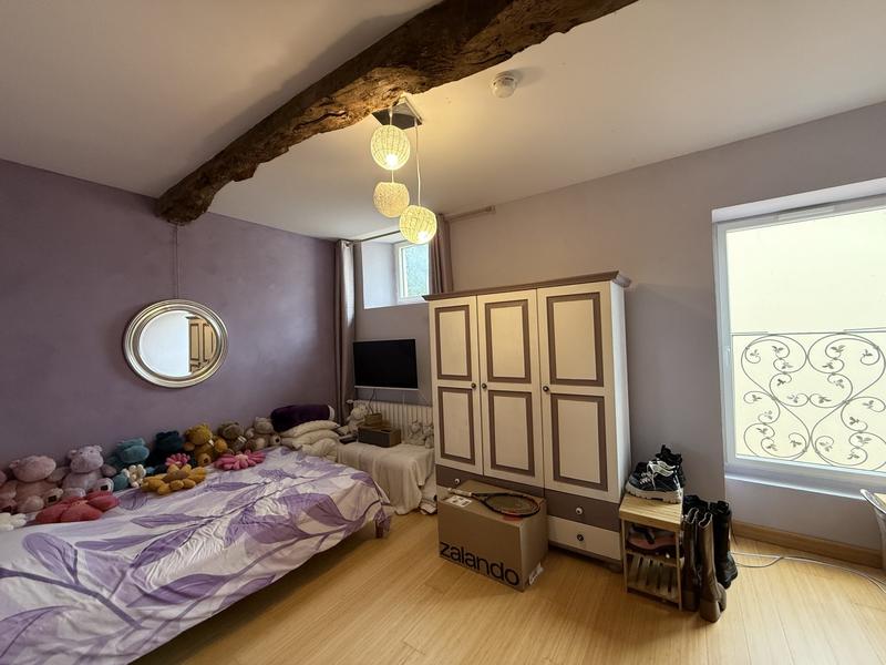 Maison - 397 m² - 14 pièces