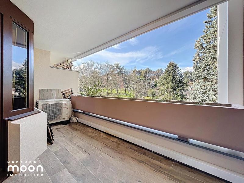 Appartement - 84 m² - 4 pièces