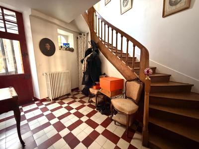Maison de ville - 213 m² - 8 pièces