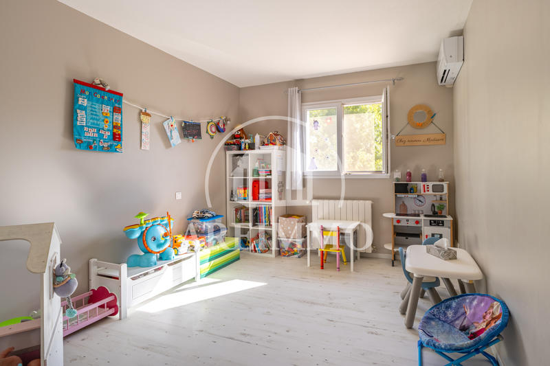 Maison - 117 m² - 6 pièces