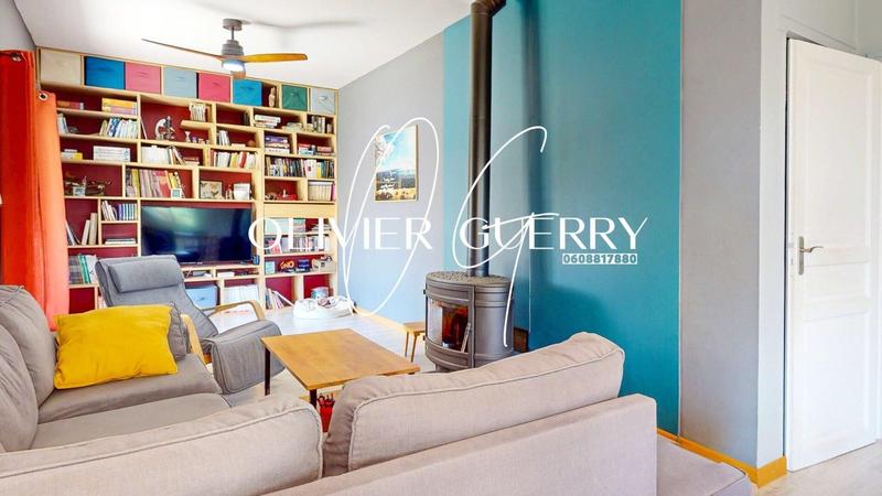 Maison - 160 m² - 8 pièces