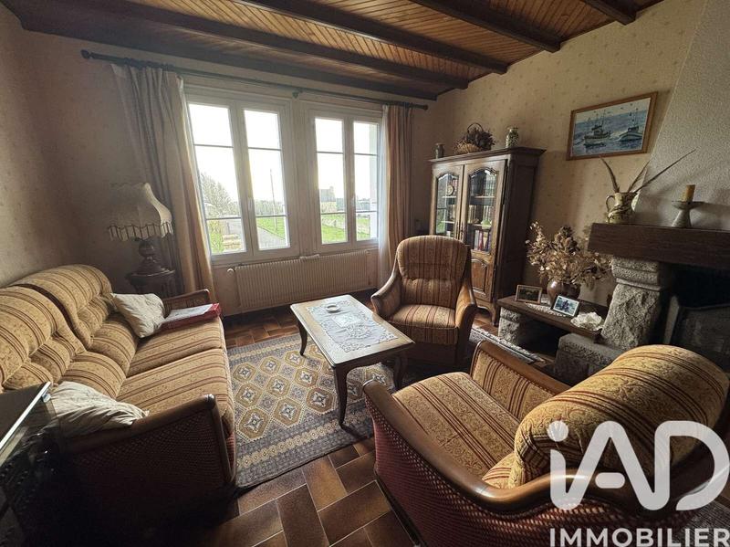 Maison - 196 m² - 10 pièces