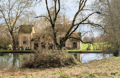 Fonds de commerce - 4 500 m²