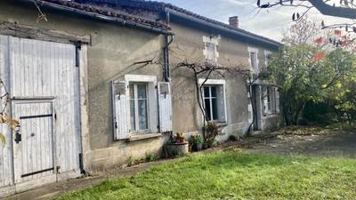 Maison - 94 m² - 5 pièces