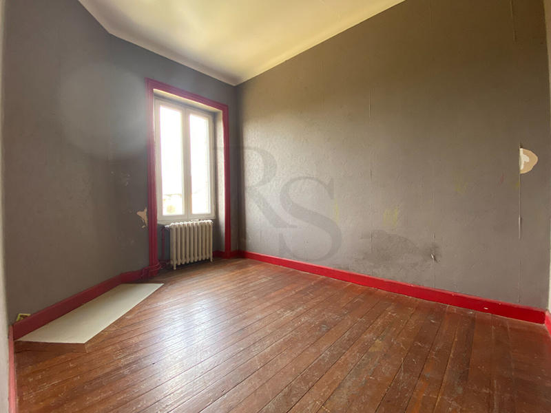 Maison - 146 m² - 8 pièces