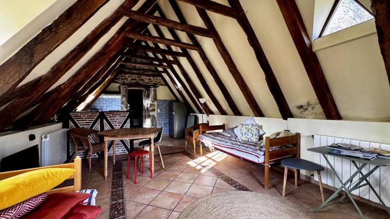 Maison - 220 m² - 9 pièces