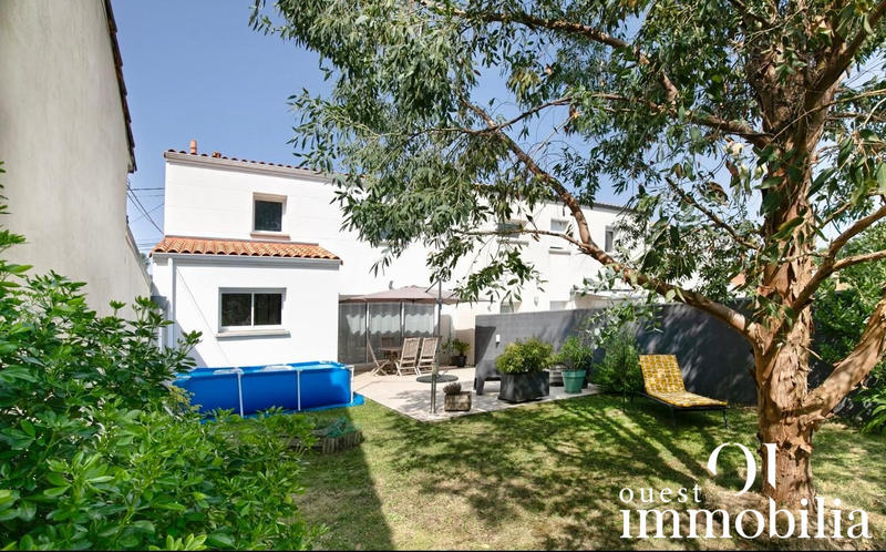 Maison - 90 m² - 4 pièces