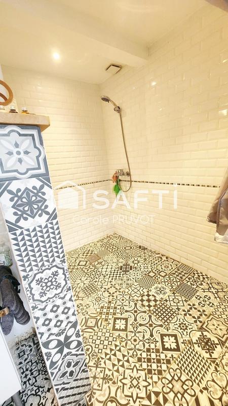 Maison - 154 m² - 7 pièces