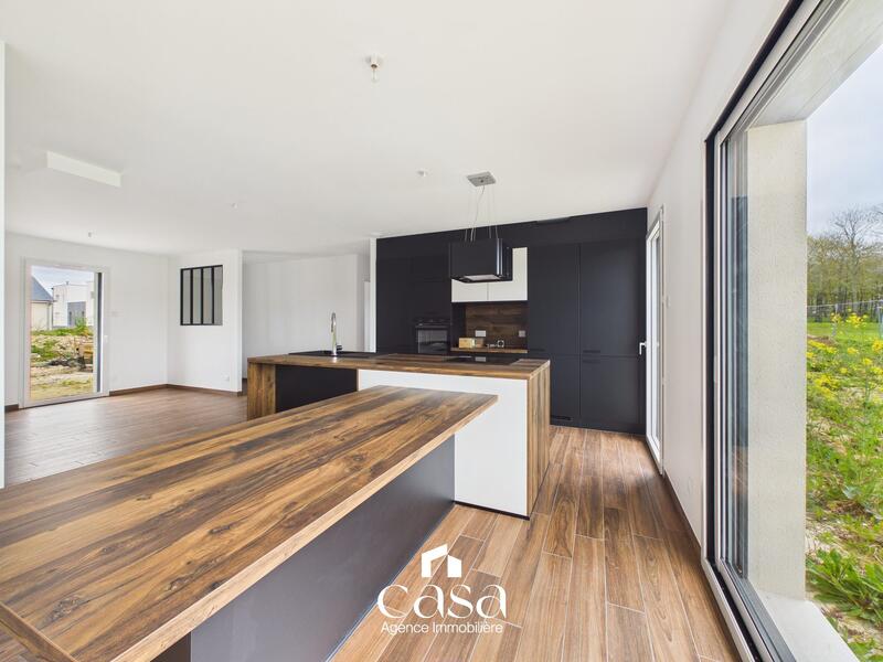 Maison - 105 m² - 6 pièces