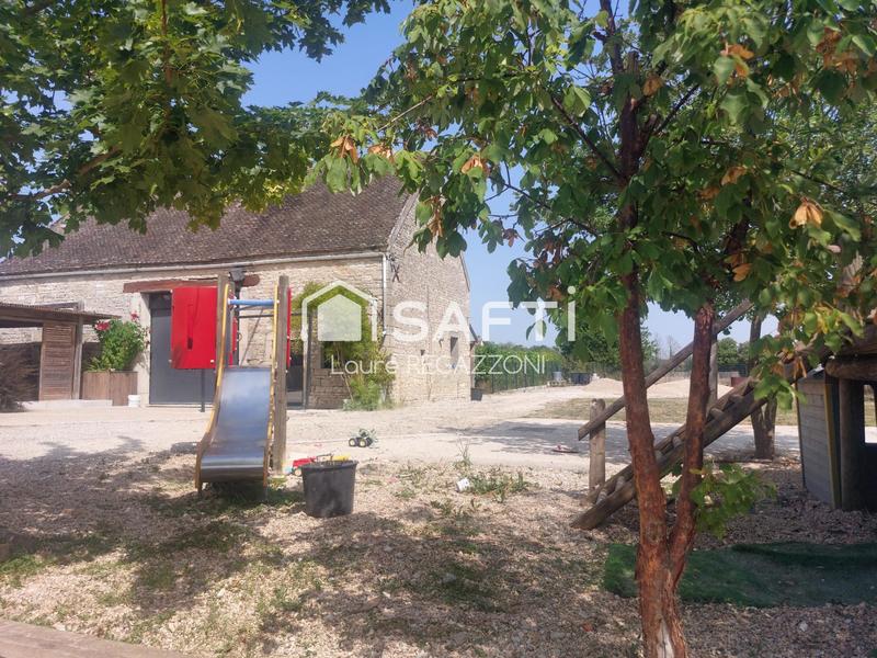 Maison - 153 m² - 6 pièces