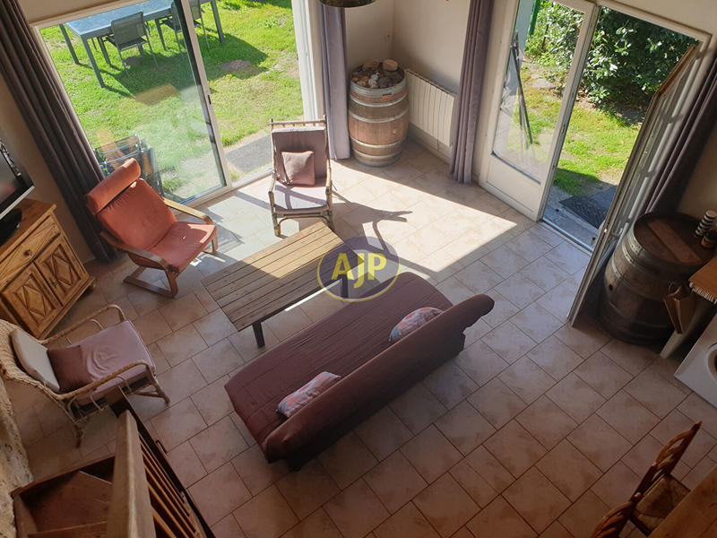 Maison - 227 m² - 6 pièces