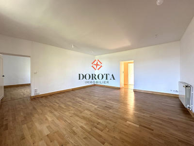 Appartement - 136 m² - 4 pièces