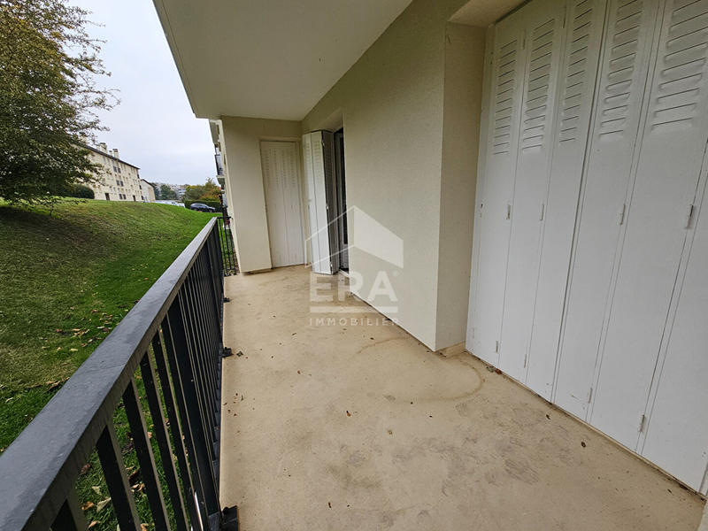 Appartement - 81 m² - 5 pièces