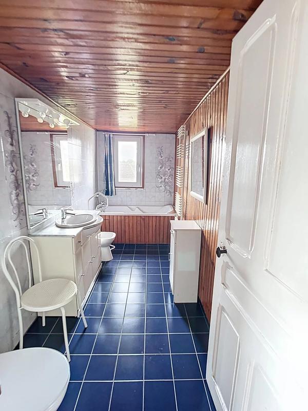 Maison - 165 m² - 5 pièces